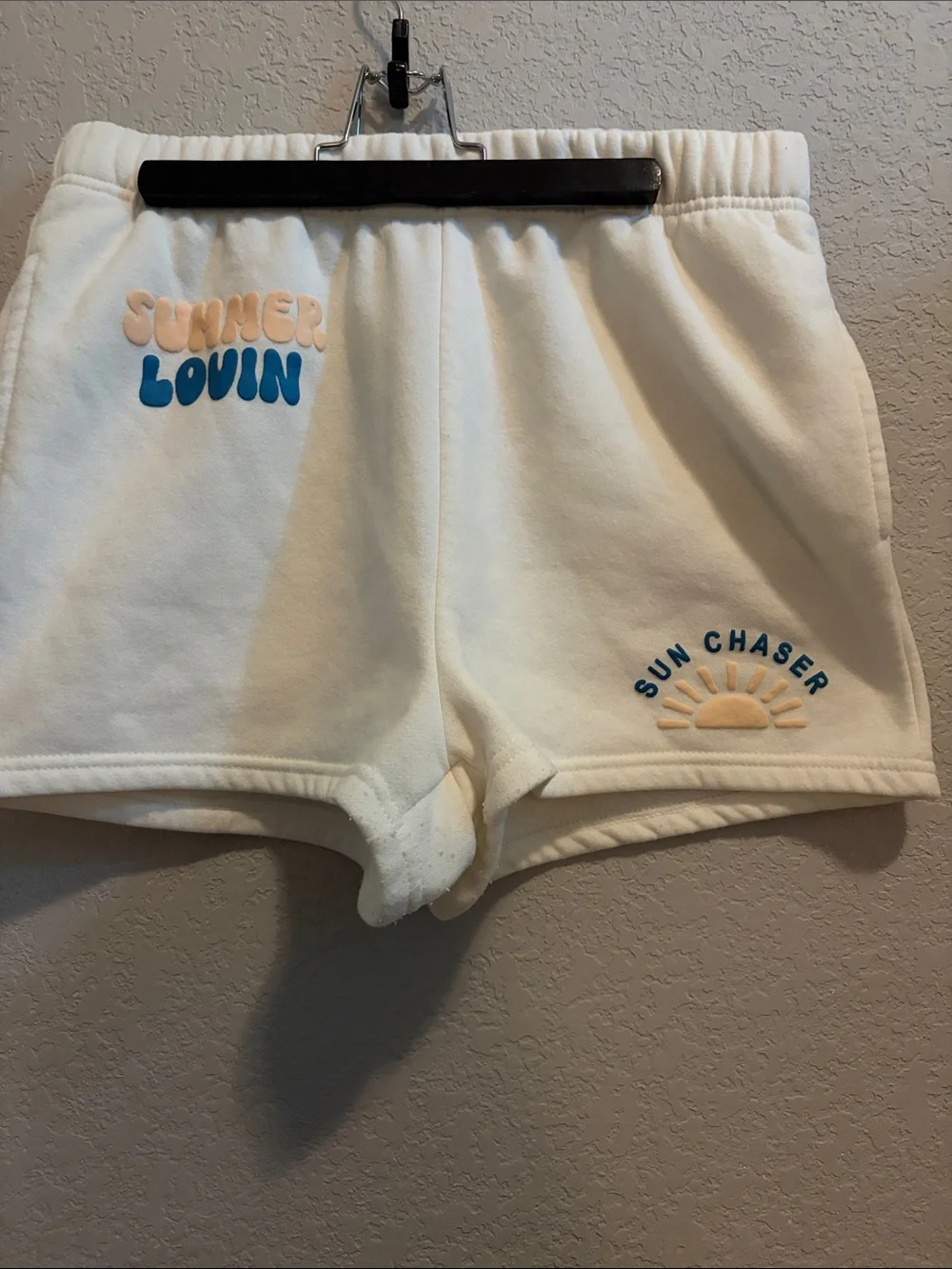 Ocean Drive Cream 'Summer Lovin' Sun Chaser' Shorts and Sweatshirt set